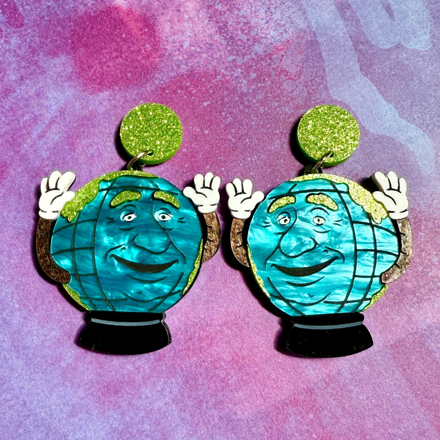 Globey Dangles