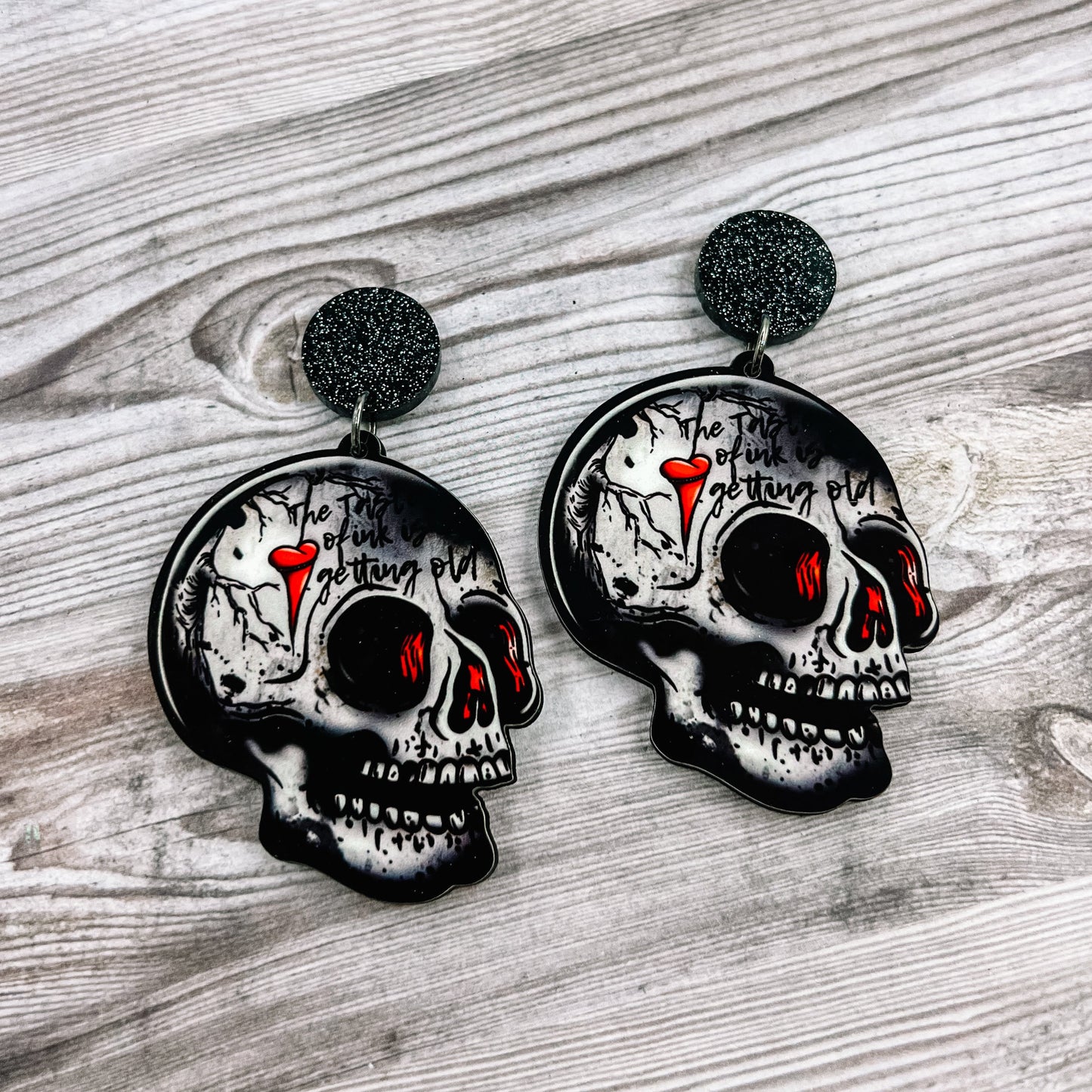 AUG CLEARANCE The Used Skull Earrings