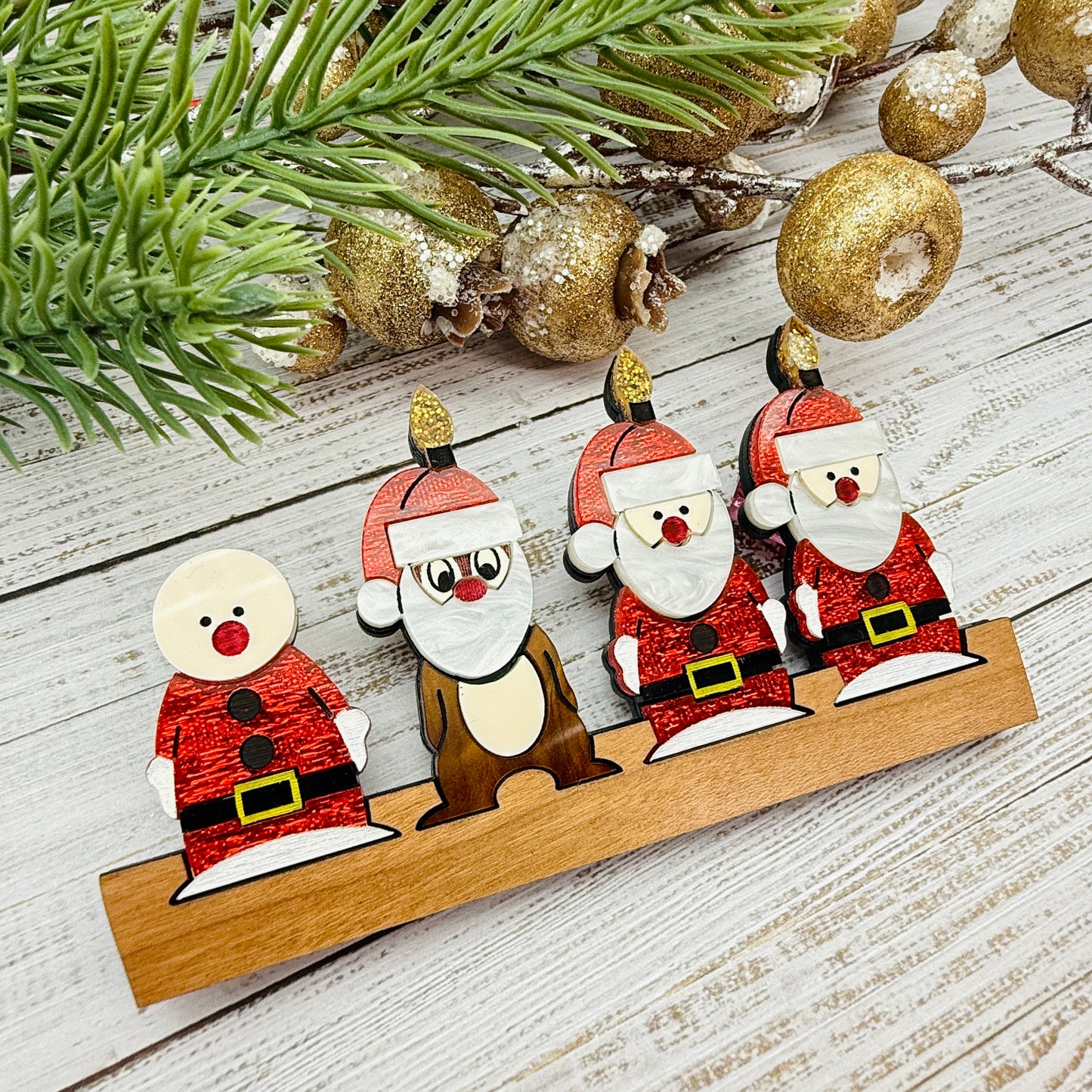 Merry Mischief Dale BROOCH