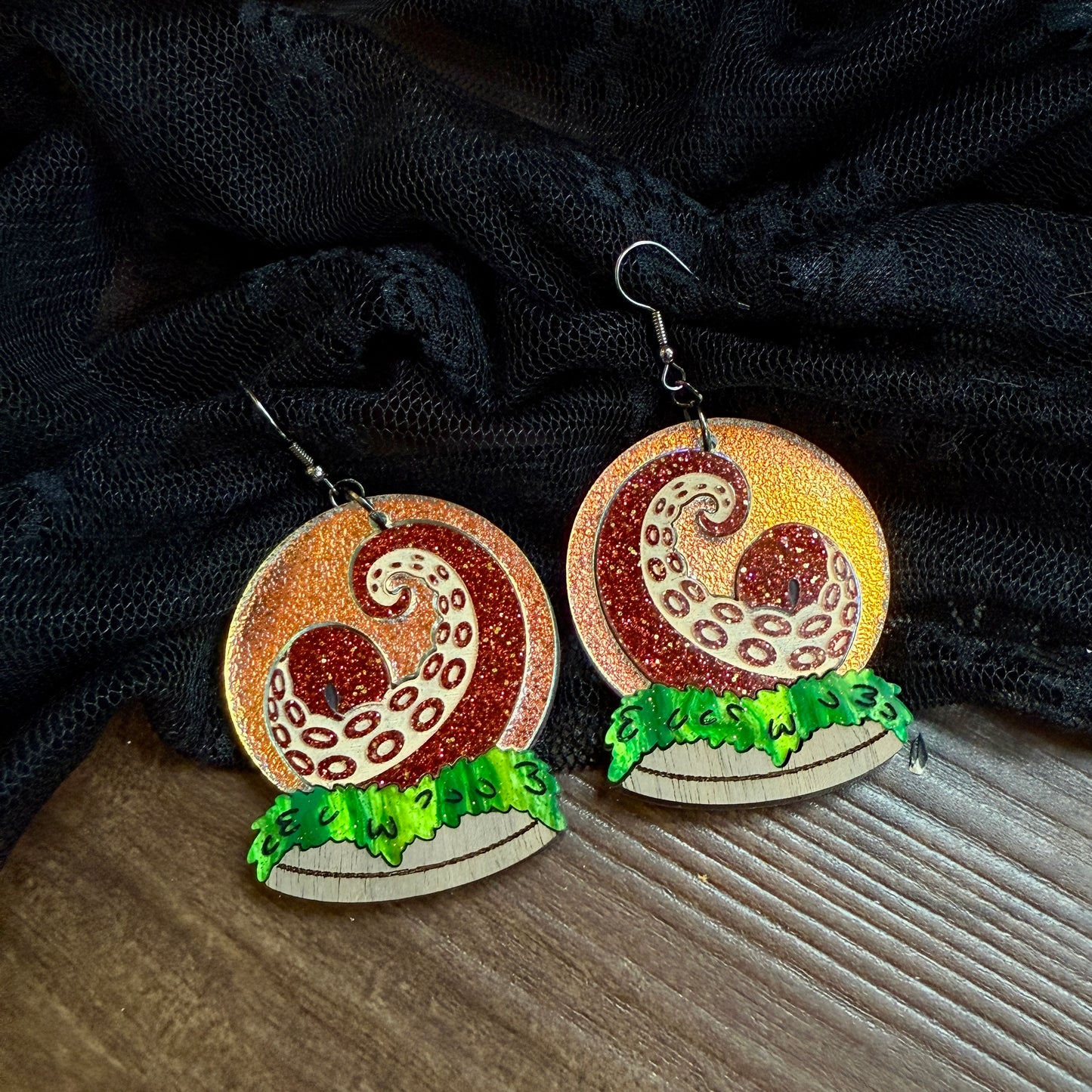 Tentacle Specimen Dangles