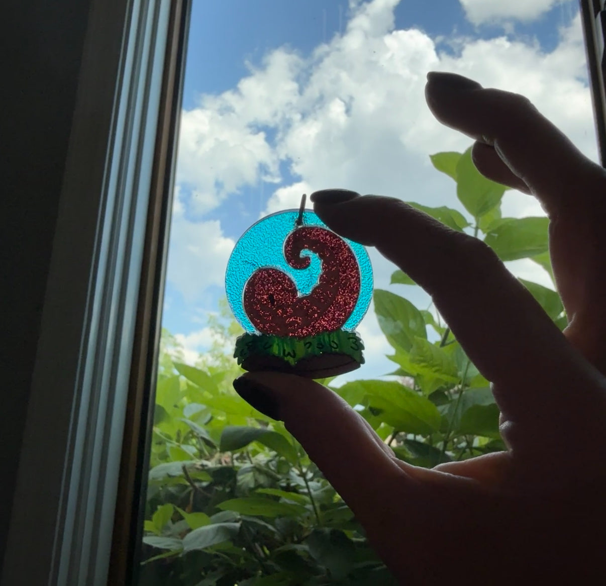Tentacle Specimen Dangles