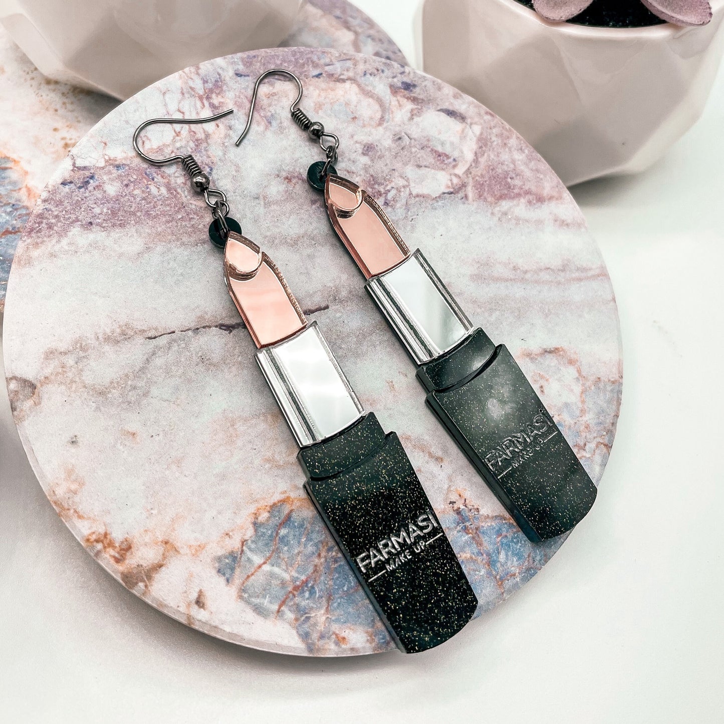 Beauty Influencer Lipstick Dangles
