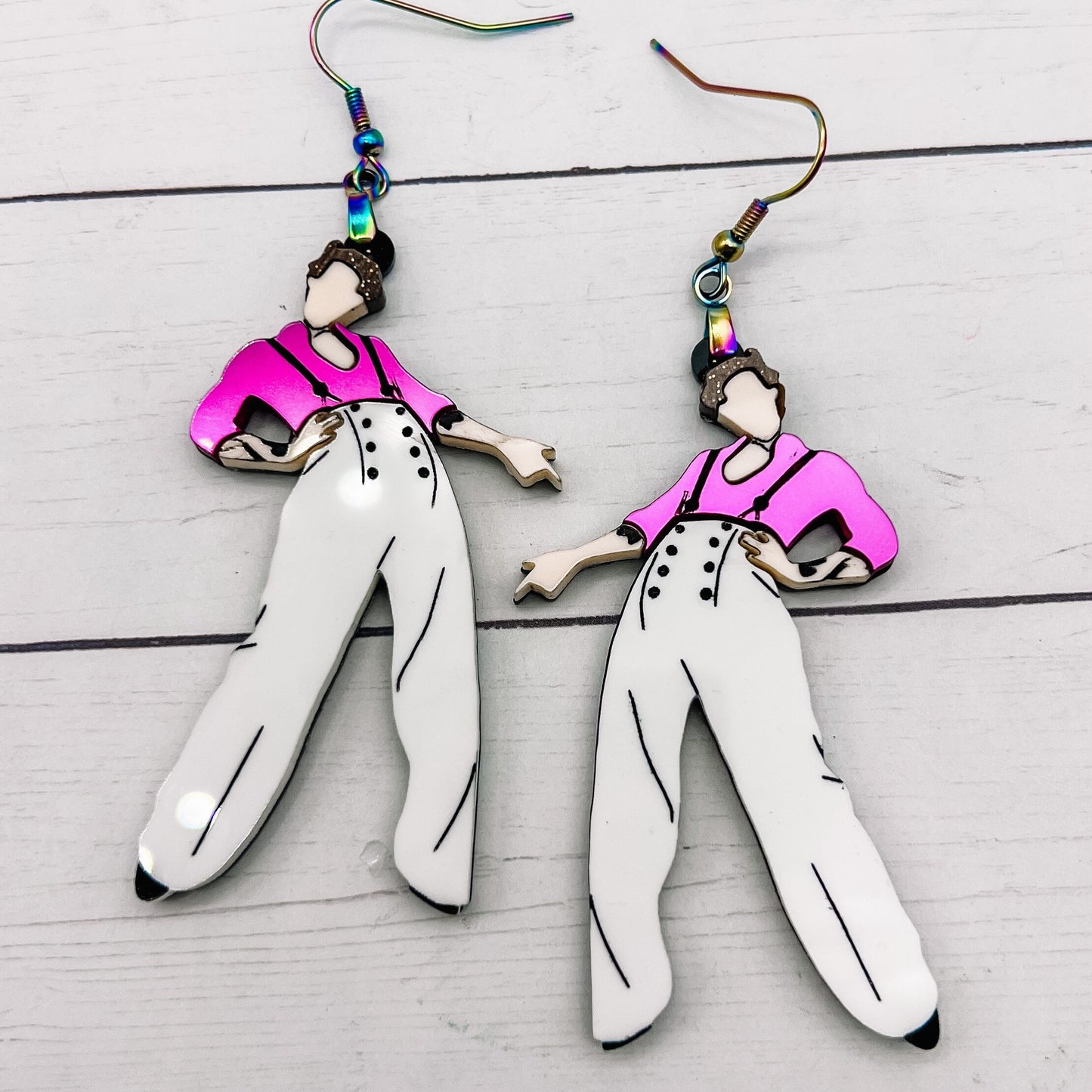 Harry Styles Dangles