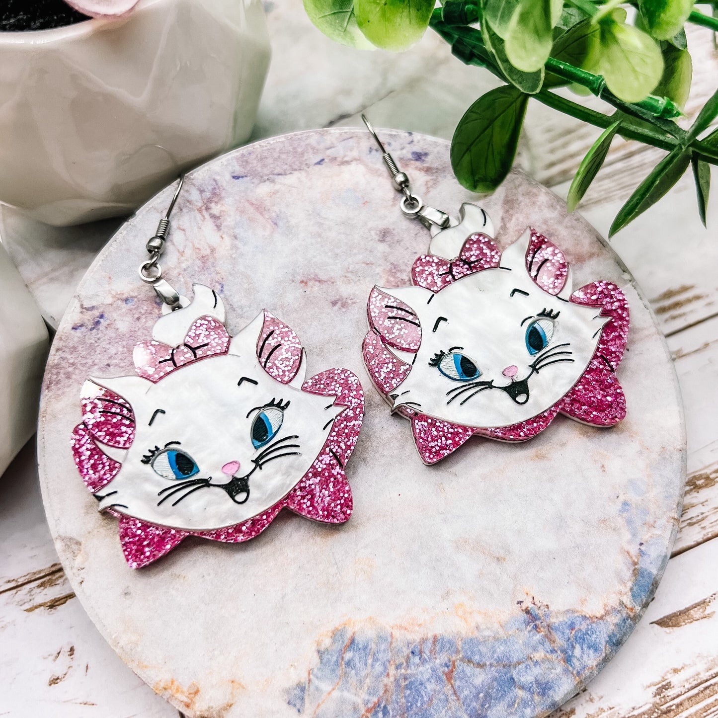 Marie Cat Dangles