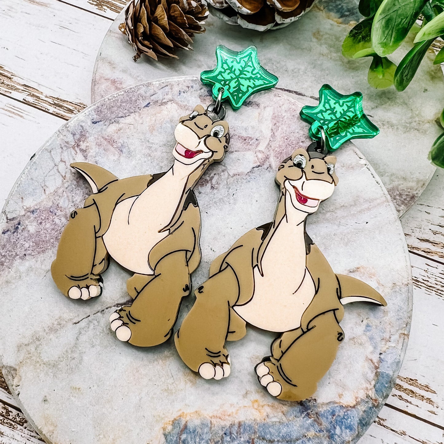 Littlefoot Dangles