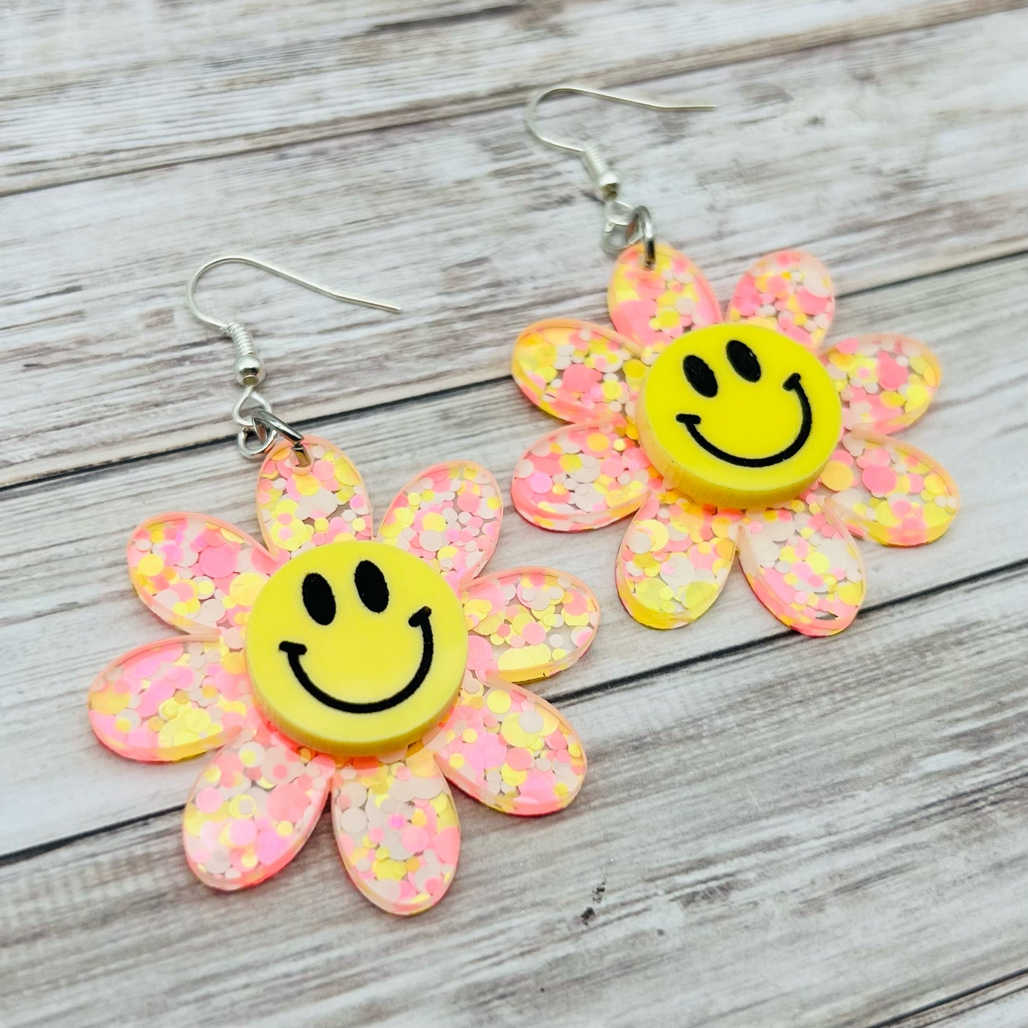 Happy Daisy Dangles