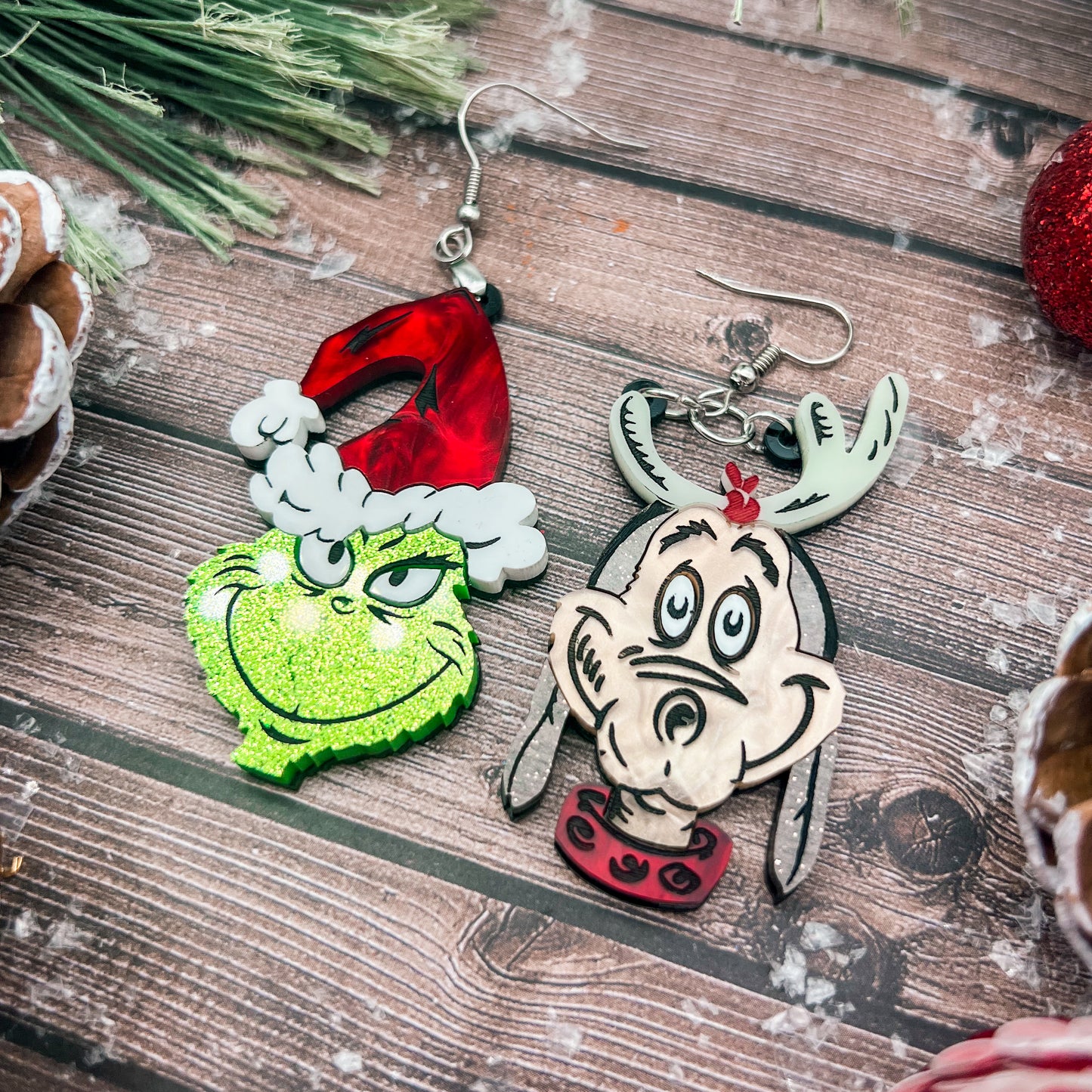 Grinch & Friends Dangles