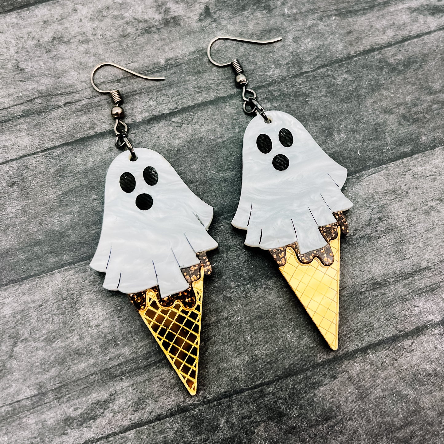 Ghost Ice Cream Dangles