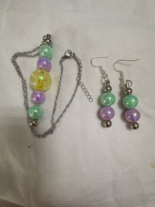 Ok Clearance beaded necklace and earrings