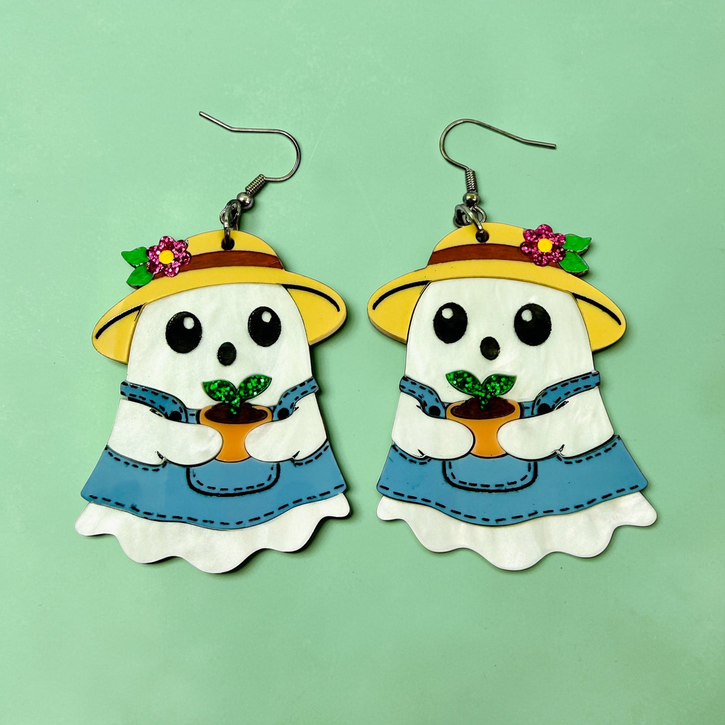 Ghost Gardener Dangles