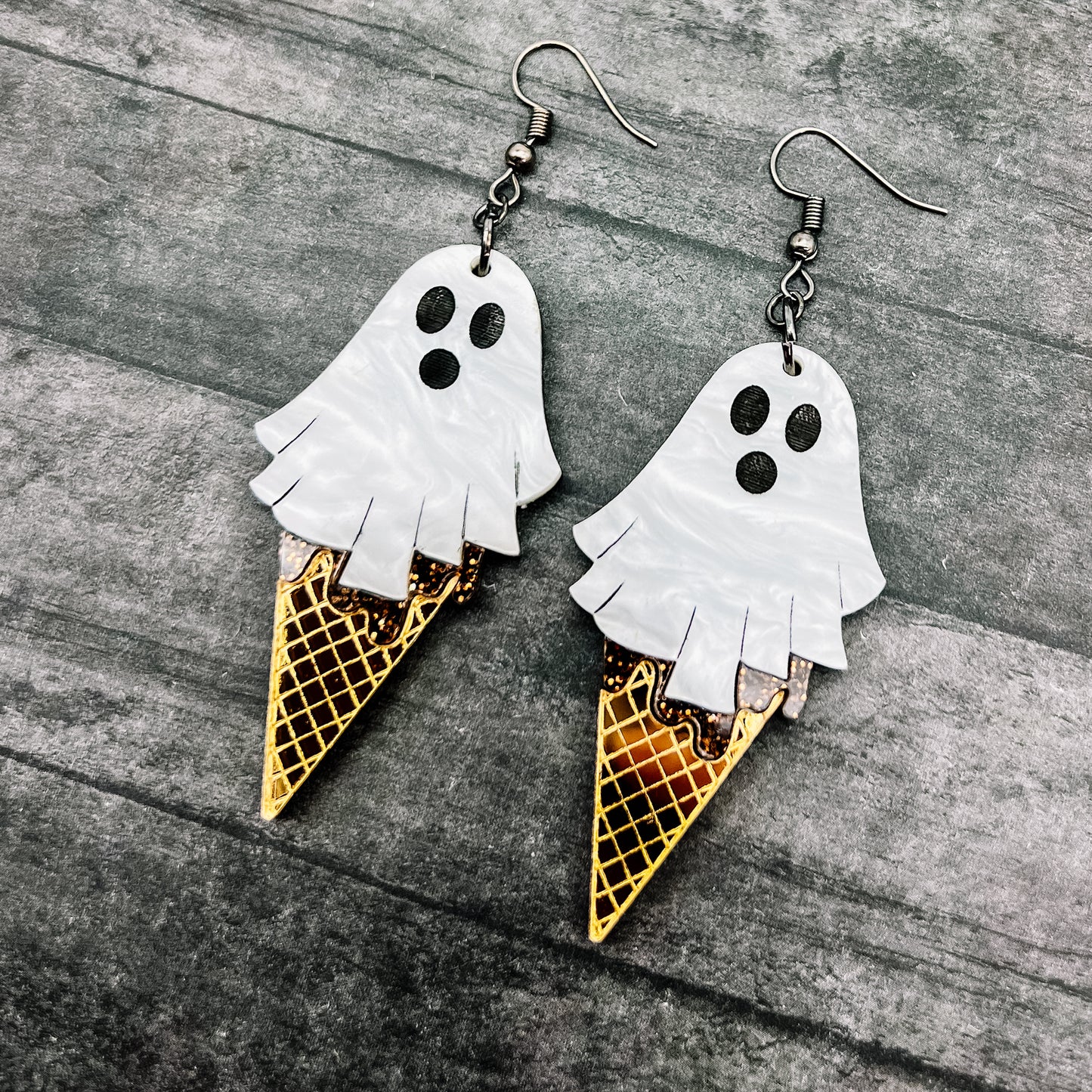 Ghost Ice Cream Dangles