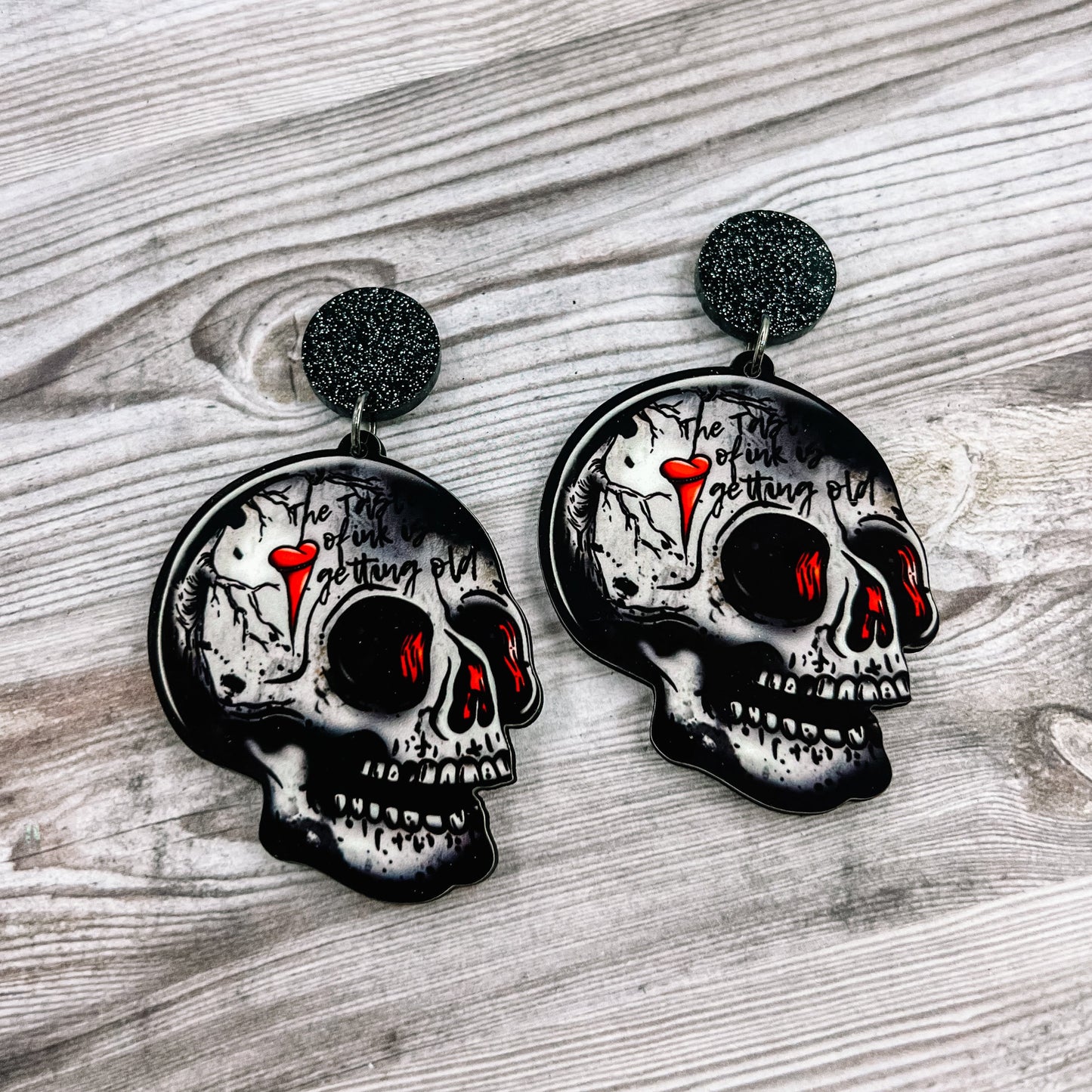 NEW CLEARANCE The Used Skull Earrings