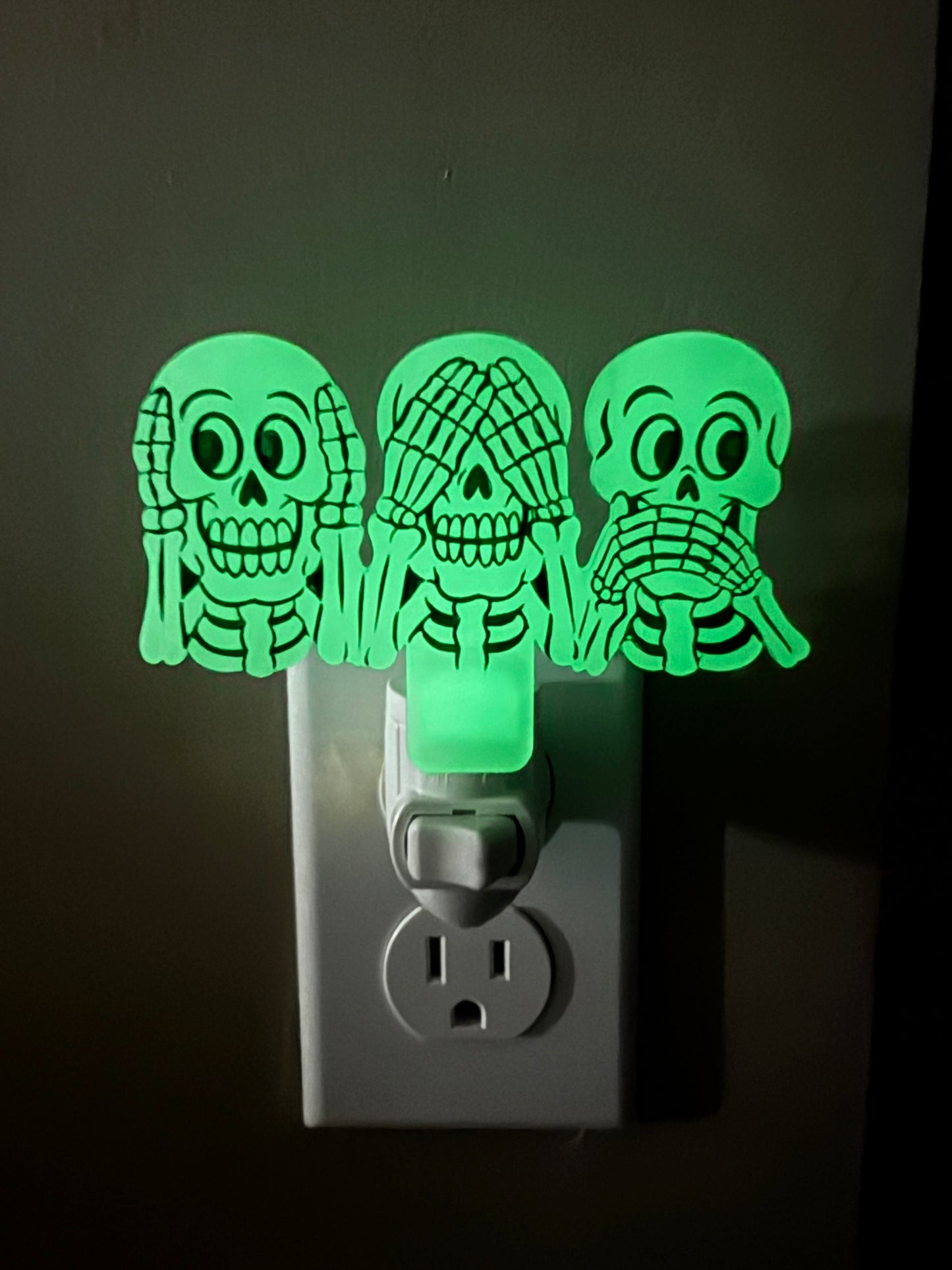 See No Evil Nightlight (Glows in the Dark!)