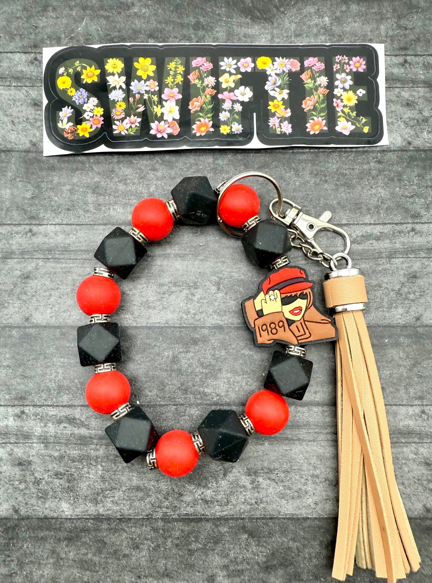 Nov Clearance TAYLOR SWIFT Keychains and Wristlet Keychains