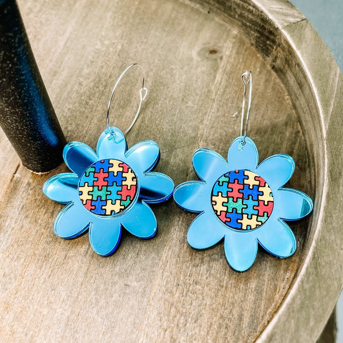 Autism Awareness Daisy Dangles