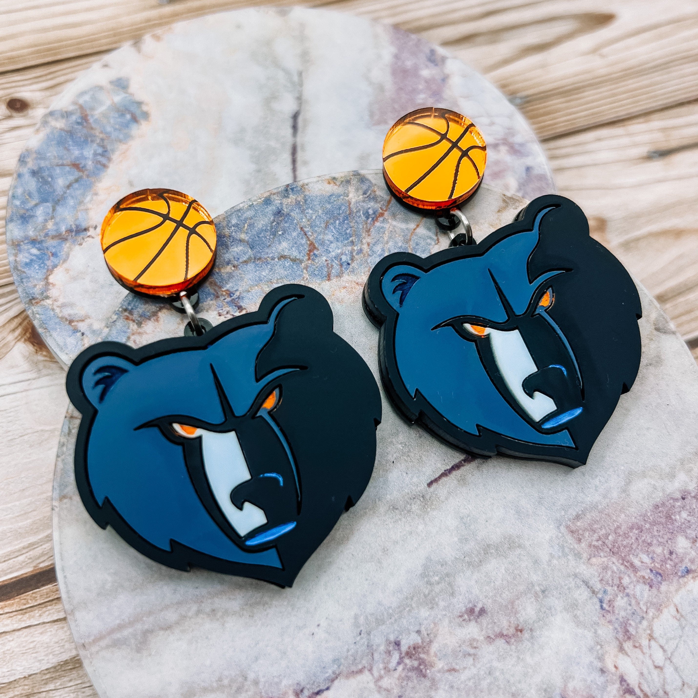 Memphis Grizzlies Dangles – Born2BlossomDesigns