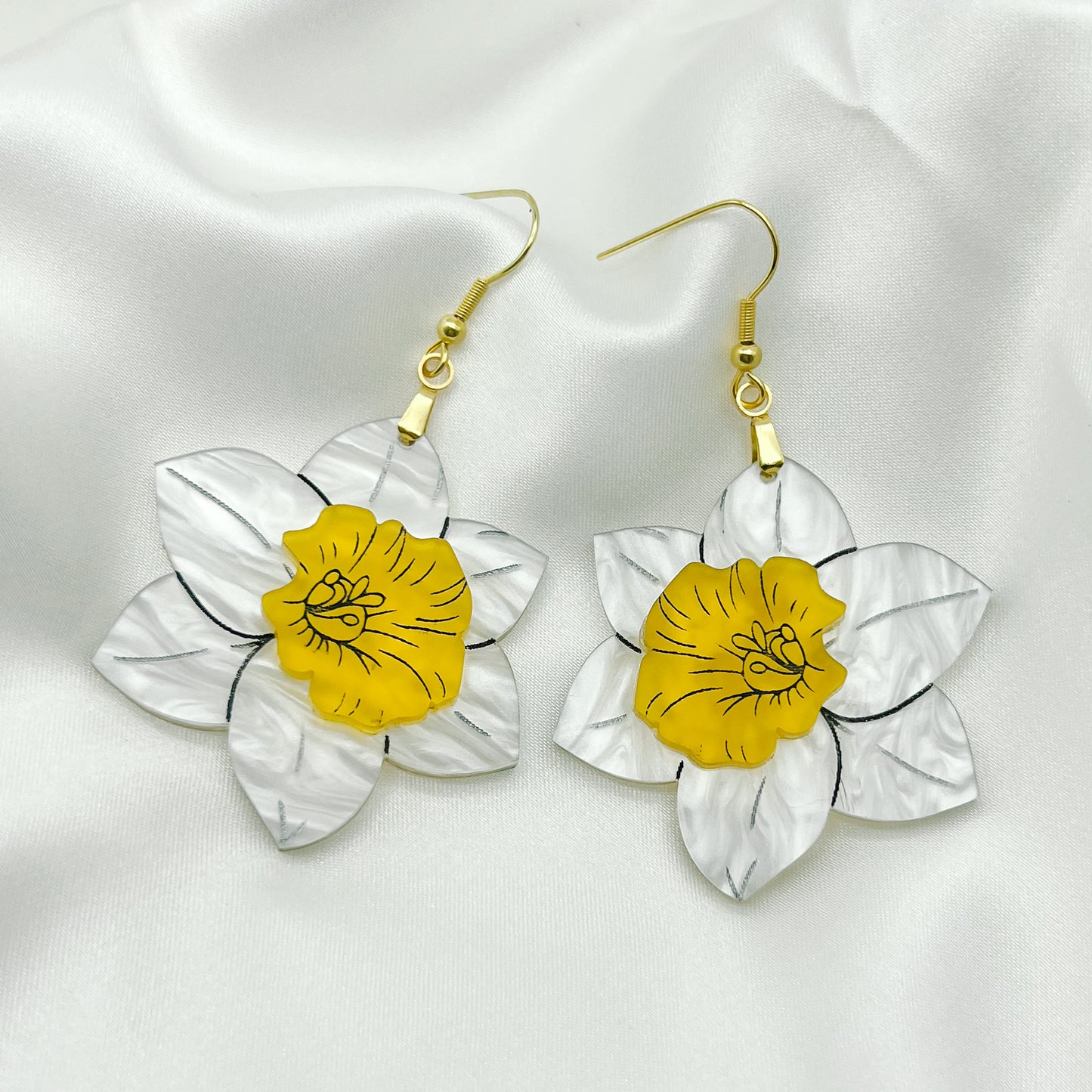 Daffodil Dangles